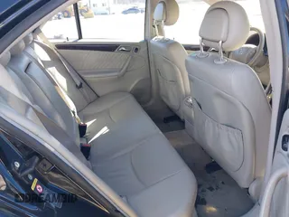 2001 Mercedes-Benz C 320 with VIN WDBRF64J61F056467, listed as a IAAI auction lot 41642611 with 144,008 mi miles and . Bid and sale history available at DreamBid. Image 8.