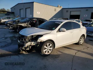 2013 Mazda 3 i SV with VIN JM1BL1TF7D1759136, listed as a Copart auction lot 46119535 with 239,388 mi miles and Salvage Title. Bid and sale history available at DreamBid. Image 1.