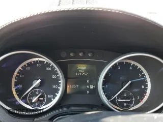 2011 Mercedes-Benz GL 450 with VIN 4JGBF7BE3BA732737, listed as a Copart auction lot 53545985 with 171,257 mi miles and Clean Title. Bid and sale history available at DreamBid. Image 9.