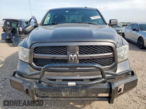 2016 Ram 1500 Tradesman z VIN 3C6RR7KT1GG376846, wystawiony jako Copart lot #57283185 z przebiegiem 214 594 mil mil oraz Szkoda całkowita • Salvage title. Historia ofert i sprzedaży dostępna na DreamBid. Obrazek 5.