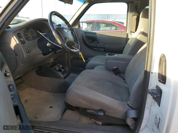 2002 Ford Ranger XL Fleet with VIN 1FTYR44U62TA63893, listed as a Copart auction lot 84873004 with 240,081 mi miles and Salvage Title. Bid and sale history available at carsss.com. Image 7.
