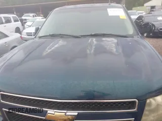 2007 Chevrolet Tahoe LT z VIN 1GNFC13J97R157437, wystawiony jako IAAI lot #41962796 z przebiegiem Nie podano mil oraz . Historia ofert i sprzedaży dostępna na DreamBid. Obrazek 6.