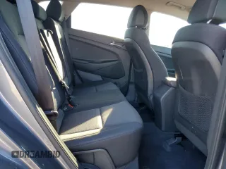 2017 Hyundai Tucson SE z VIN KM8J33A40HU293171, wystawiony jako Copart lot #48566155 z przebiegiem 23 366 mil mil oraz Szkoda całkowita • Salvage title. Historia ofert i sprzedaży dostępna na DreamBid. Obrazek 12.