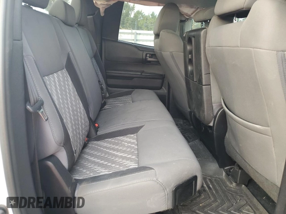 2019 Toyota Tundra SR with VIN 5TFRM5F10KX142691, listed as a Copart auction lot 83976374 with 45,679 mi miles and Salvage title. Bid and sale history available at DreamBid. Image 10.
