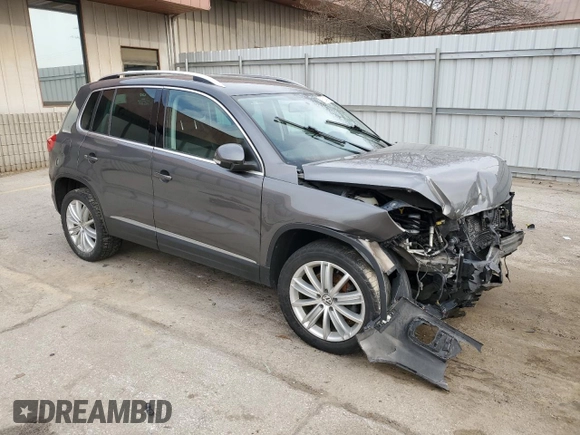 2014 Volkswagen Tiguan SEL с VIN WVGAV3AXXEW556593, выставлен на аукционе Copart как лот 57872585 с пробегом 113 312 миль миль и Чистый • Clean title. История ставок и продаж доступна на DreamBid. Изображение 4.