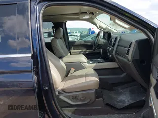 2021 Ford Expedition Max XLT z VIN 1FMJK1HT8MEA50524, wystawiony jako IAAI lot #41539292 z przebiegiem 65 009 mil mil oraz . Historia ofert i sprzedaży dostępna na DreamBid. Obrazek 5.