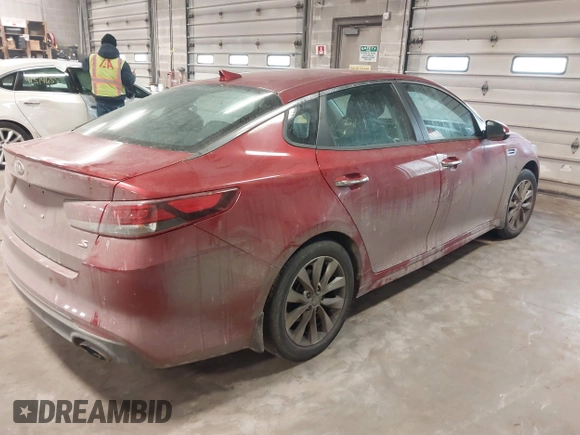 2018 Kia Optima LX with VIN 5XXGT4L34JG225444, listed as a IAAI auction lot 41375282 with 39,265 mi miles. Bid and sale history available at carsss.com. Image 4.