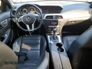 2012 Mercedes-Benz C 250 with VIN WDDGJ4HBXCF850685, listed as a Copart auction lot 47452765 with 136,236 mi miles and Salvage title. Bid and sale history available at DreamBid. Image 8.