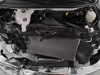 2024 Chevrolet Express Passenger LT с VIN 1GAZGPFP5R1271703, выставлен на аукционе Copart как лот 58916885 с пробегом 4 271 миль миль и Чистый • Clean title. История ставок и продаж доступна на DreamBid. Изображение 16.