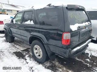 2000 Toyota 4Runner SR5 with VIN JT3HN86R6Y0265160, listed as a IAAI auction lot 41570954 with 999,999 mi miles. Bid and sale history available at carsss.com. Image 3.
