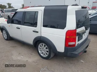 2006 Land Rover LR3 SE with VIN SALAE25446A375303, listed as a IAAI auction lot 40746056 with 252,713 mi miles. Bid and sale history available at carsss.com. Image 3.