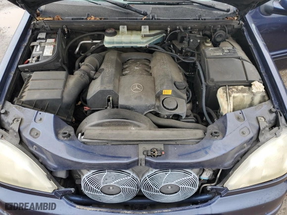 2001 Mercedes-Benz M-Class with VIN 4JGAB54E11A264157, listed as a Copart auction lot 49268055 with 135,834 mi miles and Clean Title. Bid and sale history available at carsss.com. Image 12.