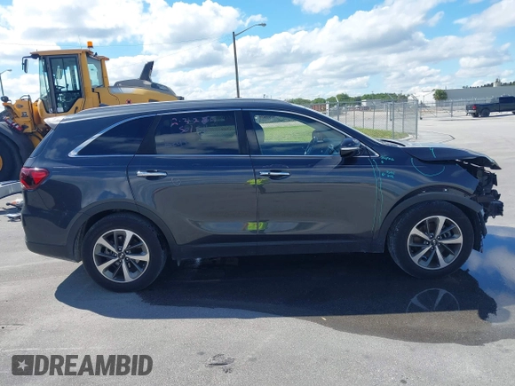 2019 Kia Sorento EX V6 with VIN 5XYPH4A55KG457294, listed as a IAAI auction lot 41641756 with 104,388 mi miles. Bid and sale history available at carsss.com. Image 14.