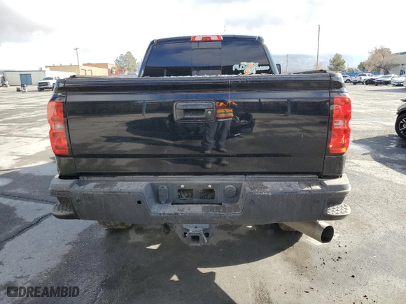 2016 Chevrolet Silverado 3500HD LTZ with VIN 1GC4K0E84GF186496, listed as a Copart auction lot 88134395 with 186,226 mi miles and Salvage Title. Bid and sale history available at carsss.com. Image 6.