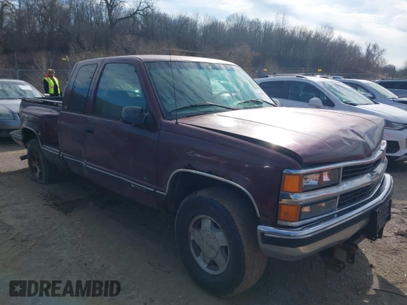 1997 Chevrolet Silverado 1500 with VIN 2GCEK19R5V1158174, listed as a IAAI auction lot 41461174 with 213,141 mi miles and . Bid and sale history available at DreamBid. Image 1.