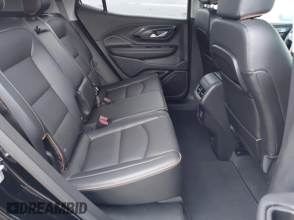 2024 GMC Terrain AT4 z VIN 3GKALYEG9RL140195, wystawiony jako IAAI lot #40476349 z przebiegiem Nie podano mil oraz . Historia ofert i sprzedaży dostępna na DreamBid. Obrazek 8.