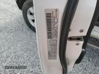2018 Ram 1500 Express z VIN 3C6RR7KT8JG265301, wystawiony jako Copart lot #56287975 z przebiegiem Nie podano mil oraz Czysty tytuł • Clean title. Historia ofert i sprzedaży dostępna na DreamBid. Obrazek 12.