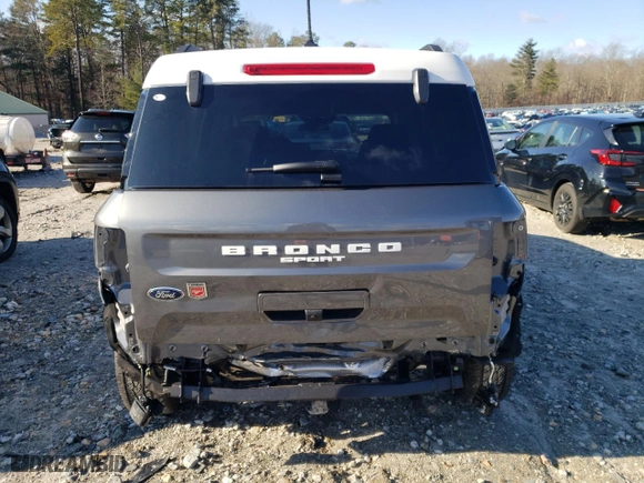 2024 Ford Bronco Sport Heritage with VIN 3FMCR9G61RRE08582, listed as a Copart auction lot 84023604 with 6,370 mi miles and Salvage Title. Bid and sale history available at carsss.com. Image 6.