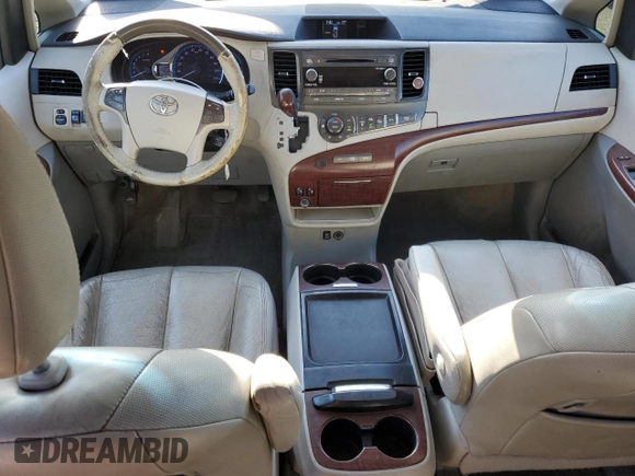 2011 Toyota Sienna XLE with VIN 5TDDK3DC5BS029513, listed as a Copart auction lot 60930395 with 234,226 mi miles and Salvage title. Bid and sale history available at DreamBid. Image 8.