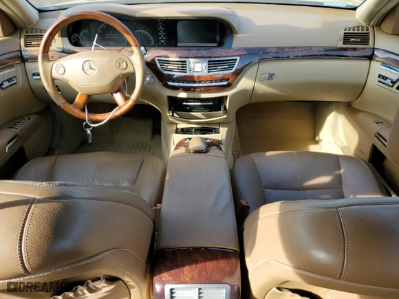 2008 Mercedes-Benz S-Class 5.5L V8 with VIN WDDNG86X58A189034, listed as a Copart auction lot 48472545 with 125,006 mi miles and Salvage Title. Bid and sale history available at carsss.com. Image 8.