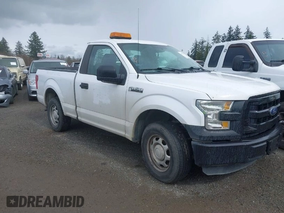 2016 Ford F-150 XL with VIN 1FTMF1C87GKE32929, listed as a IAAI auction lot 41911124 with 135,488 mi miles. Bid and sale history available at carsss.com. Image 1.
