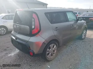 2016 Kia Soul + with VIN KNDJP3A5XG7241688, listed as a IAAI auction lot 41678769 with 164,823 mi miles. Bid and sale history available at carsss.com. Image 4.