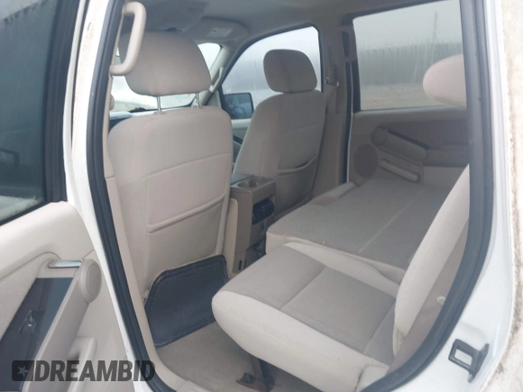 2006 Ford Explorer XLT z VIN 1FMEU73806UB54242, wystawiony jako IAAI lot #42408147 z przebiegiem Nie podano mil oraz . Historia ofert i sprzedaży dostępna na DreamBid. Obrazek 8.
