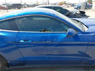 2017 Ford Mustang V6 с VIN 1FA6P8AM0H5263048, выставлен на аукционе IAAI как лот 41903231 с пробегом 77 478 миль миль и . История ставок и продаж доступна на DreamBid. Изображение 14.