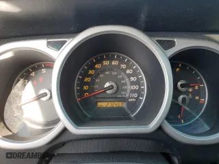 2004 Toyota 4Runner Limited with VIN JTEBT17R740028079, listed as a Copart auction lot 52328625 with 212,459 mi miles and Clean Title. Bid and sale history available at carsss.com. Image 9.