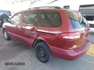 2002 Toyota Sienna LE with VIN 4T3ZF13C02U473719, listed as a IAAI auction lot 42272685 with 301,288 mi miles and . Bid and sale history available at DreamBid. Image 3.
