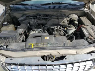 2004 Ford Explorer XLT with VIN 1FMZU63K44ZA03864, listed as a Copart auction lot 56771855 with 212,900 mi miles and Salvage title. Bid and sale history available at DreamBid. Image 12.