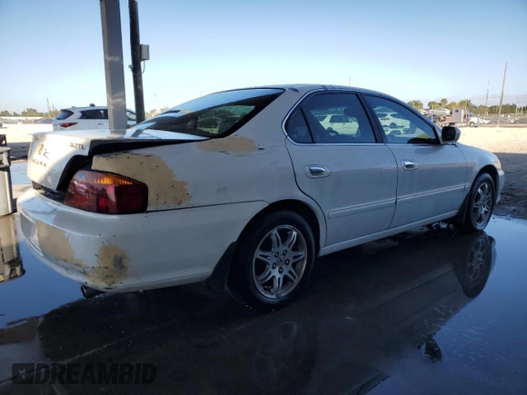 1999 Acura TL with VIN 19UUA5653XA055479, listed as a Copart auction lot 83361254 with 92,869 mi miles and Non Repairable. Bid and sale history available at carsss.com. Image 3.
