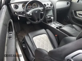 2014 Bentley Continental GT z VIN SCBFH7ZA7EC095429, wystawiony jako Copart lot #70057983 z przebiegiem 31 952 mil mil oraz . Historia ofert i sprzedaży dostępna na DreamBid. Obrazek 8.