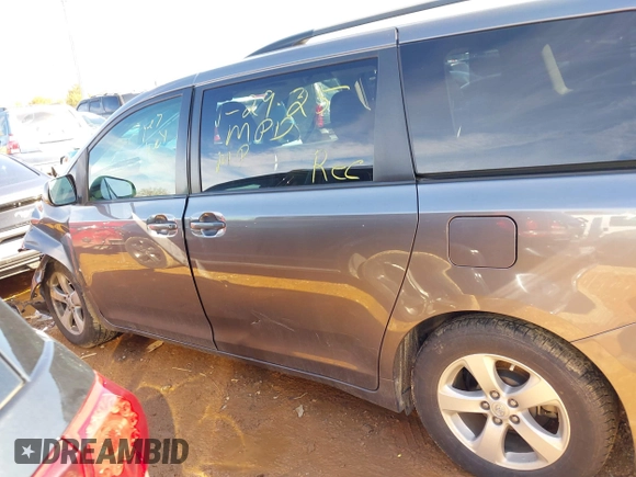 2014 Toyota Sienna LE AAS with VIN 5TDKK3DC9ES426654, listed as a IAAI auction lot 41592601 with Not Provided miles and . Bid and sale history available at DreamBid. Image 14.