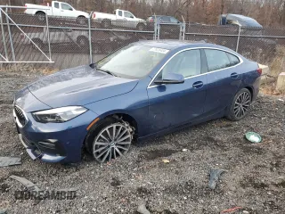 2023 BMW 2 Series 228i xDrive with VIN WBA73AK00P7M34880, listed as a Copart auction lot 77828404 with 8,726 mi miles and Salvage Title. Bid and sale history available at carsss.com. Image 1.