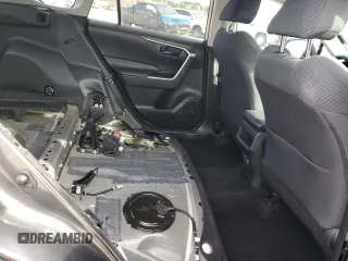 2020 Toyota RAV4 LE with VIN 2T3H1RFV0LC033993, listed as a Copart auction lot 46916325 with 55,891 mi miles and Salvage Title. Bid and sale history available at DreamBid. Image 11.