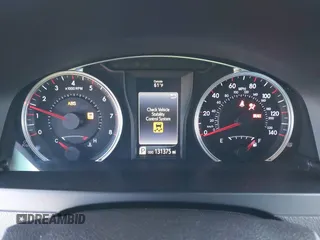 2015 Toyota Camry XLE z VIN 4T1BF1FK7FU478581, wystawiony jako IAAI lot #41827385 z przebiegiem 131 375 mil mil oraz . Historia ofert i sprzedaży dostępna na DreamBid. Obrazek 7.