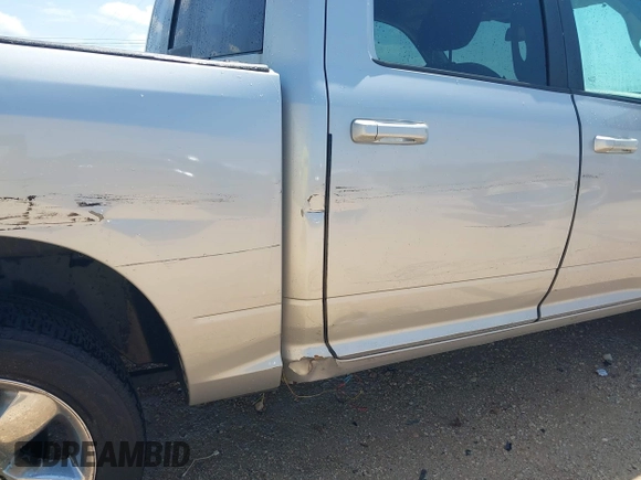 2019 Ram 1500 Big Horn with VIN 1C6RR6LT9KS564282, listed as a IAAI auction lot 42470182 with 186,902 mi miles and . Bid and sale history available at DreamBid. Image 19.