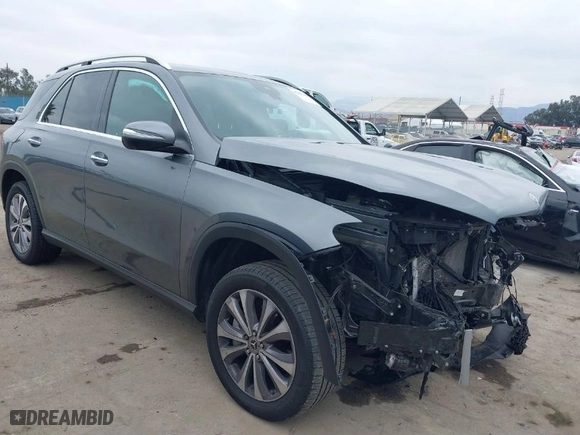 2022 Mercedes-Benz GLE with VIN 4JGFB4JB9NA669912, listed as a IAAI auction lot 41462200 with 41,071 mi miles. Bid and sale history available at carsss.com. Image 1.