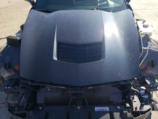 2016 Chevrolet Corvette Z51 3LT z VIN 1G1YM2D71G5102584, wystawiony jako Copart lot #80542584 z przebiegiem 33 486 mil mil oraz Szkoda całkowita • Salvage title. Historia ofert i sprzedaży dostępna na DreamBid. Obrazek 11.