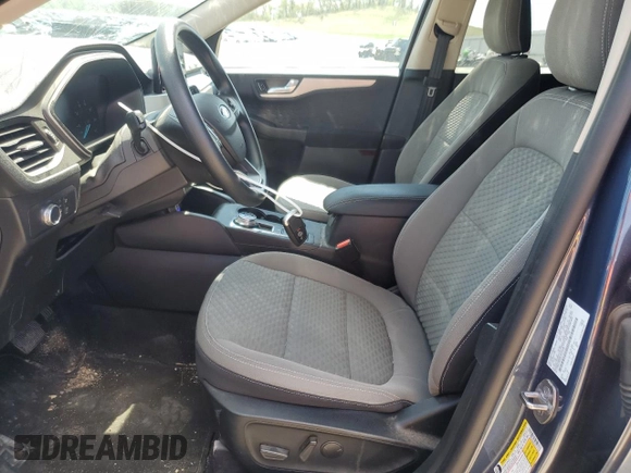 2020 Ford Escape SE z VIN 1FMCU9G65LUC77459, wystawiony jako Copart lot #55976305 z przebiegiem 76 576 mil mil oraz Szkoda całkowita • Salvage title. Historia ofert i sprzedaży dostępna na DreamBid. Obrazek 7.