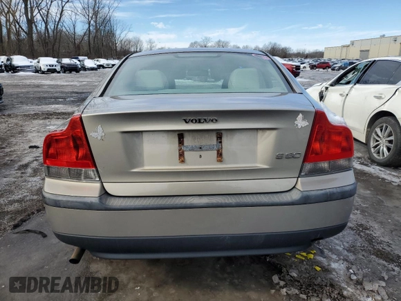 2001 Volvo S60 with VIN YV1RS61R812081198, listed as a Copart auction lot 42083995 with 96,753 mi miles and Salvage Title. Bid and sale history available at carsss.com. Image 6.