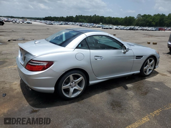 2016 Mercedes-Benz SLK 300 with VIN WDDPK3JA3GF121796, listed as a Copart auction lot 59791585 with 72,896 mi miles and Salvage title. Bid and sale history available at DreamBid. Image 3.