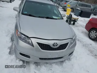 2008 Toyota Camry LE with VIN 4T1BK46K58U561071, listed as a IAAI auction lot 41541980 with 194,379 mi miles. Bid and sale history available at carsss.com. Image 12.