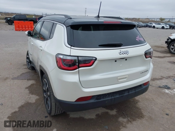 2021 Jeep Compass Limited with VIN 3C4NJCCB5MT588102, listed as a IAAI auction lot 41105108 with 24,972 mi miles. Bid and sale history available at carsss.com. Image 3.