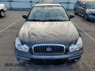 2005 Hyundai Sonata GLS with VIN KMHWF35H65A148594, listed as a Copart auction lot 68794654 with 166,490 mi miles and Salvage Title. Bid and sale history available at carsss.com. Image 5.