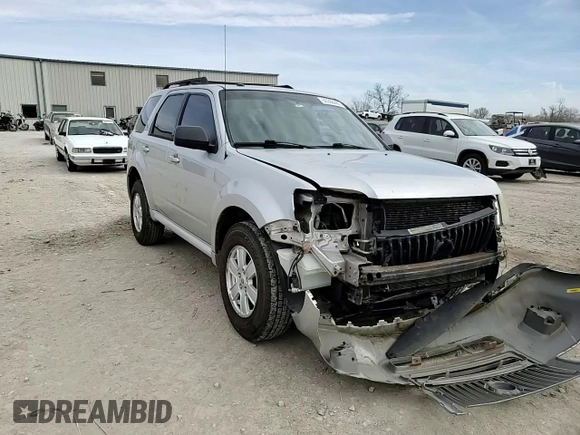 2011 Mercury Mariner z VIN 4M2CN8B73BKJ06886, wystawiony jako Copart lot #50308485 z przebiegiem 118 584 mil mil oraz Szkoda całkowita • Salvage title. Historia ofert i sprzedaży dostępna na DreamBid. Obrazek 12.