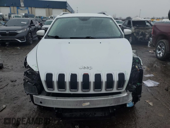 2014 Jeep Cherokee Altitude with VIN 1C4PJMCB6EW128067, listed as a Copart auction lot 46905285 with 117,585 mi miles and Clean Title. Bid and sale history available at DreamBid. Image 5.