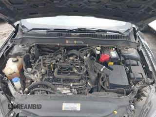 2019 Ford Fusion SE with VIN 3FA6P0HD3KR284679, listed as a IAAI auction lot 41925937 with 67,058 mi miles. Bid and sale history available at carsss.com. Image 10.
