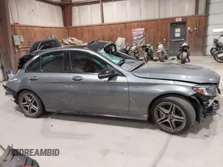2020 Mercedes-Benz C 43 AMG with VIN W1KWF6EB4LR566285, listed as a IAAI auction lot 42055979 with 73,917 mi miles and . Bid and sale history available at DreamBid. Image 13.